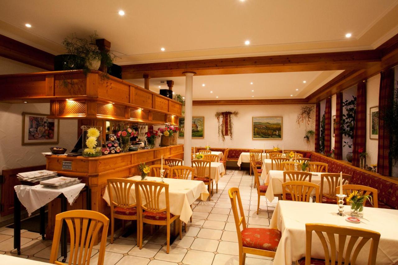 Gasthaus Buerger-Stube Sasbach am Kaiserstuhl Esterno foto